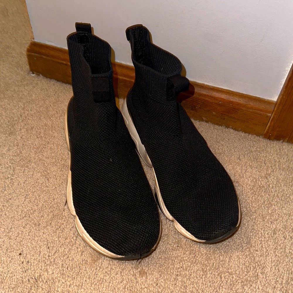 Zara kid size 36 eu 4 us sock sneakers
